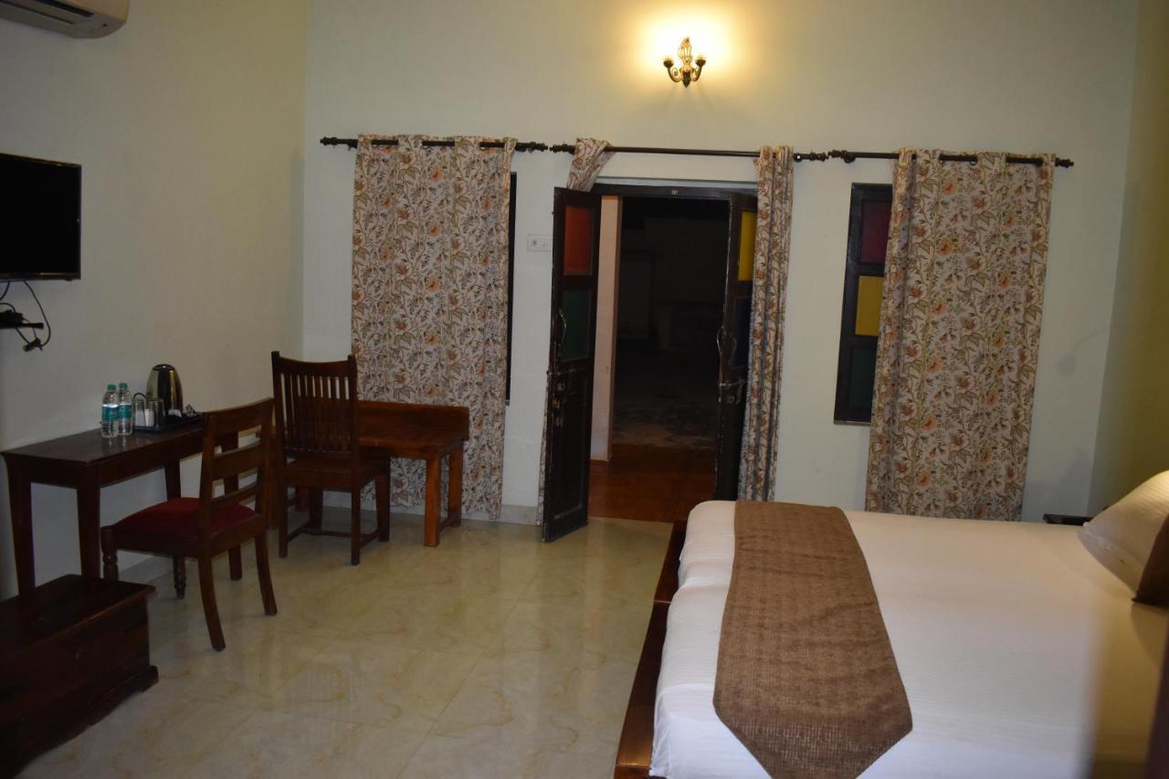 Hotel Nawal Sagar Palace - Būndi Exterior foto